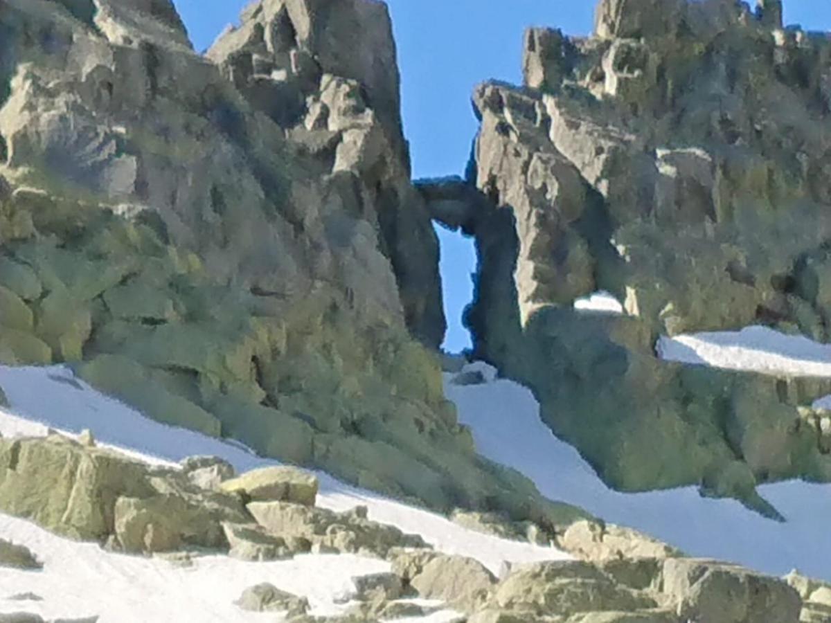 Cara Norte De Gredos Hoyos del Espino Dış mekan fotoğraf